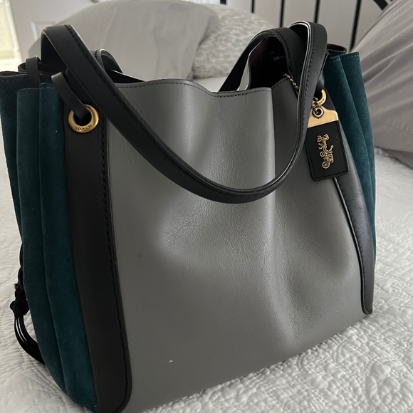 Gently used Coach large tote bag - Picture 1 of 10
